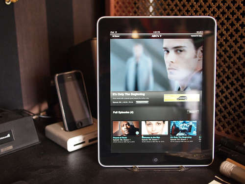 Simple-and-cheap-iPad-stand