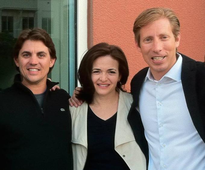 Mike Randall (right) with Facebook COO Sheryl Sandberg and VP Of Advertising David Fischer