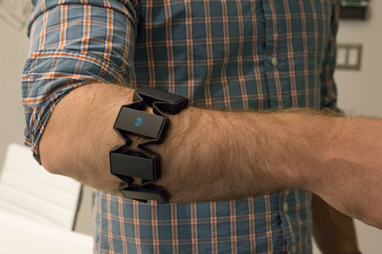 thalmic-myo-arm