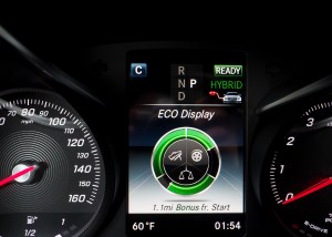 Mercedes-Benz C350e dash