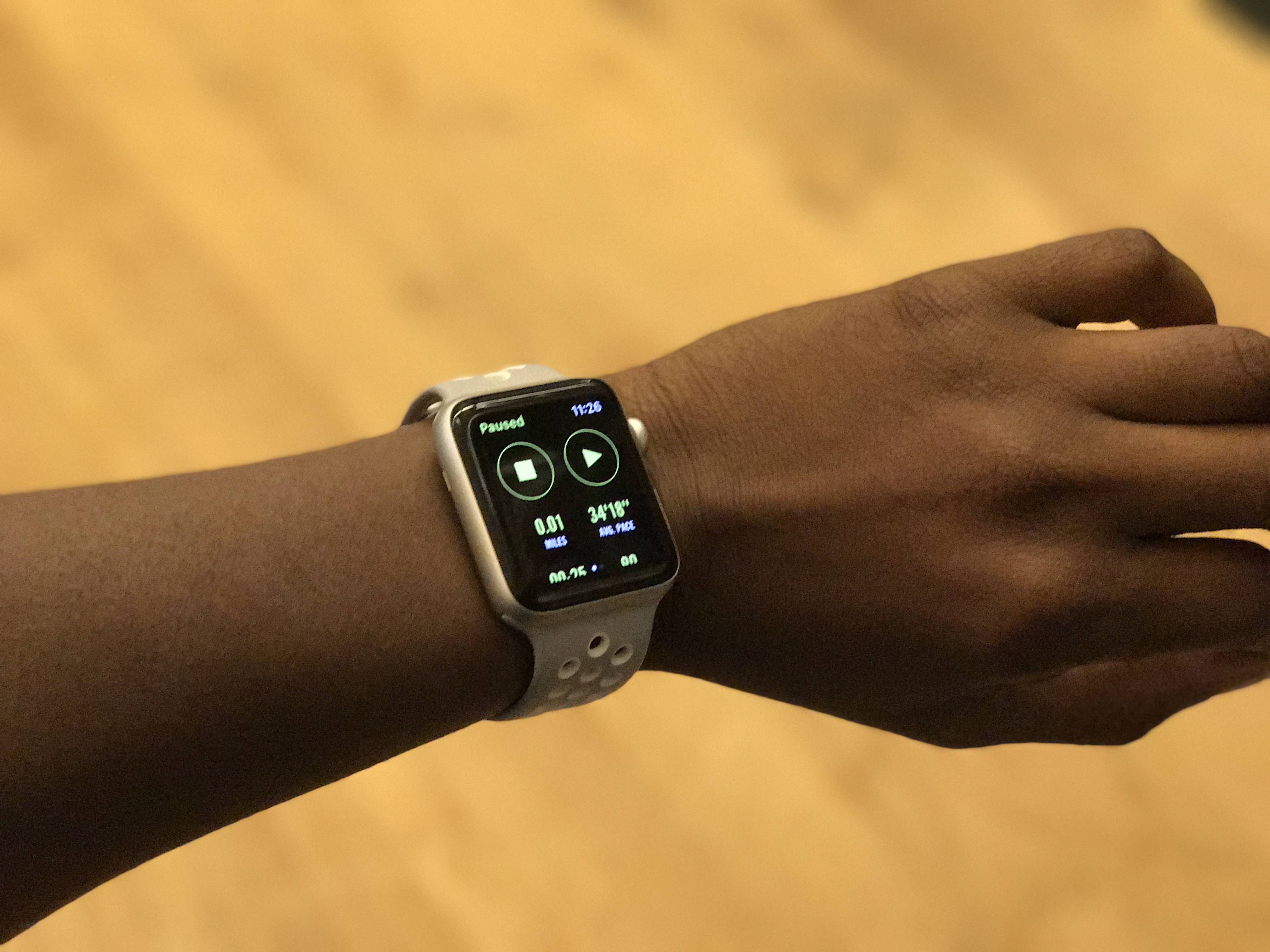 apple watch track run
