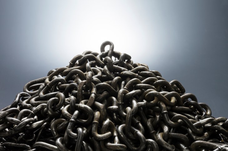 mountains of chain
